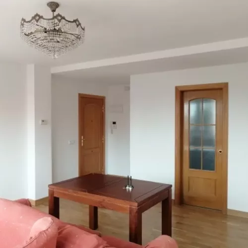 Después  Obra para dar acceso de pasillo y hall al salón